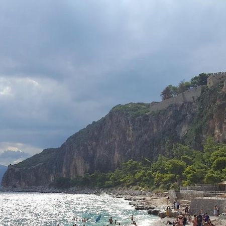 Alexander Rooms Nafplio Bagian luar foto